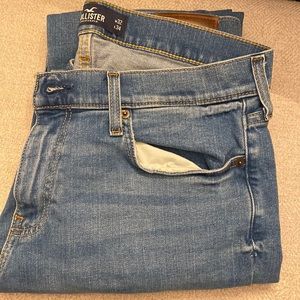 slim straight hollister epic flex jeans. 32x34